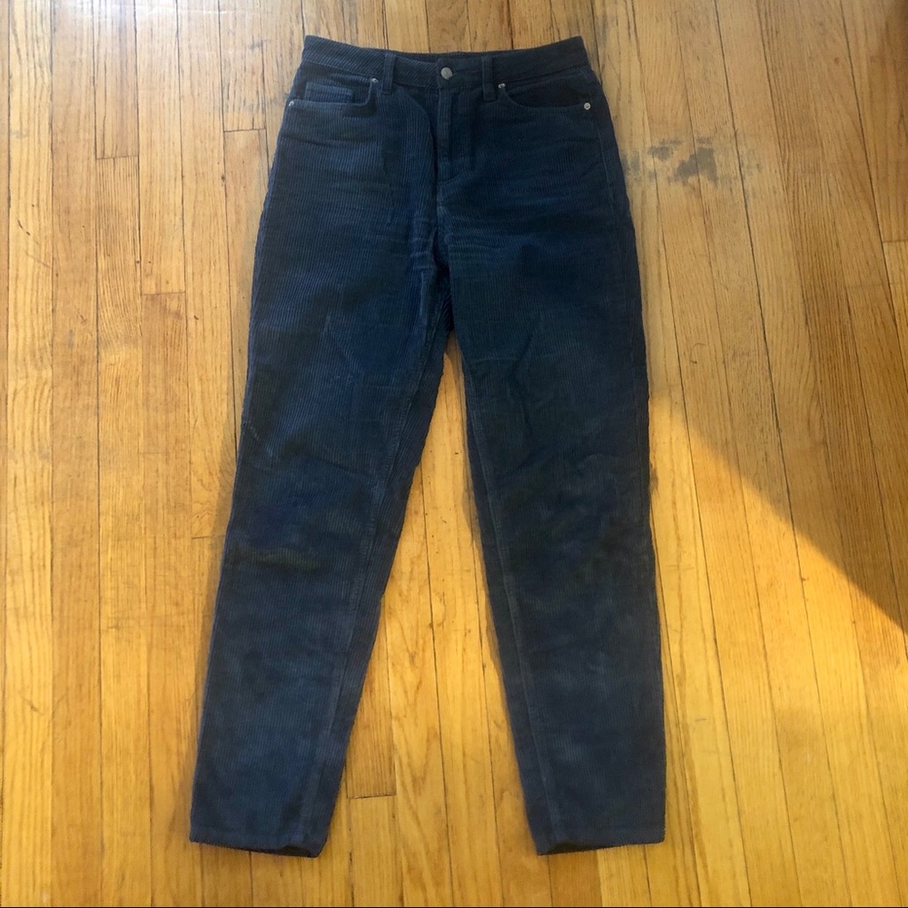 URBAN OUTFITTERS MOM JEAN CORDUROYS